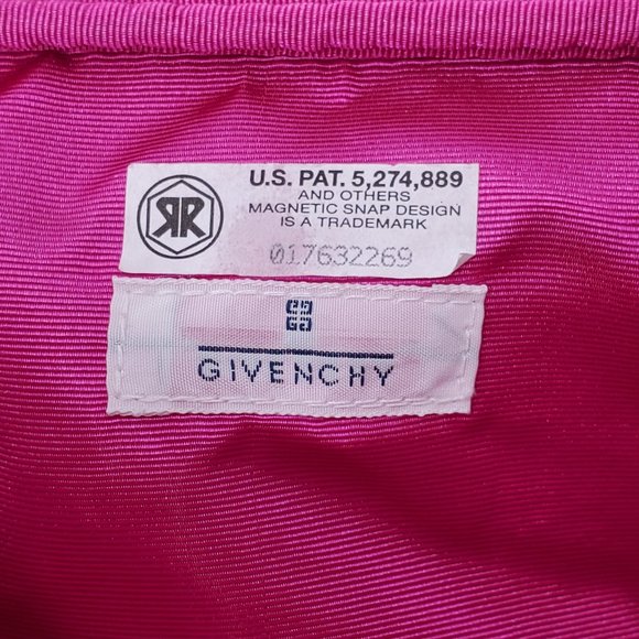 Givenchy Parfums Cosmetic Clutch with Mirror - Picture 15 of 16